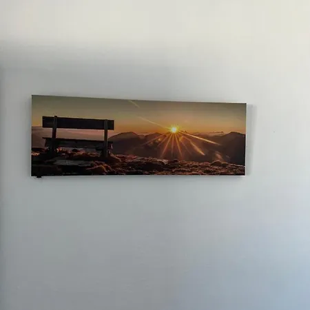 Ruhige Gruene Oase Bei Flughafen Apartmán