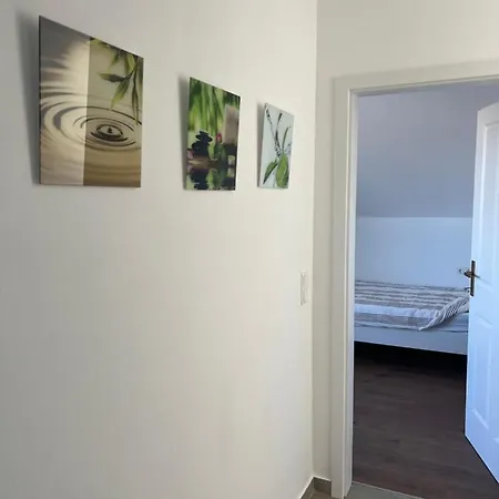 Apartment Ruhige Gruene Oase Bei Flughafen